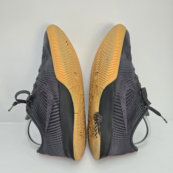 Nike | Kobe Mentality 2 'Komodo' gray black sporty low-top sneakers | WMS 7 - Picture 10 of 12